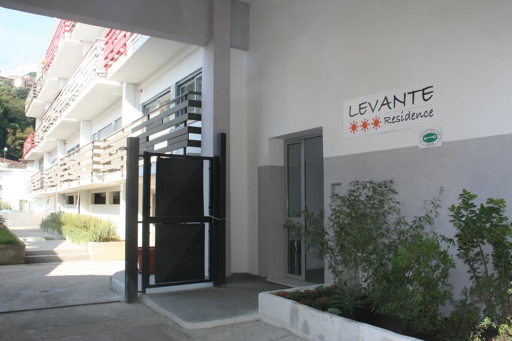 Levante Residence La Spezia Buitenkant foto