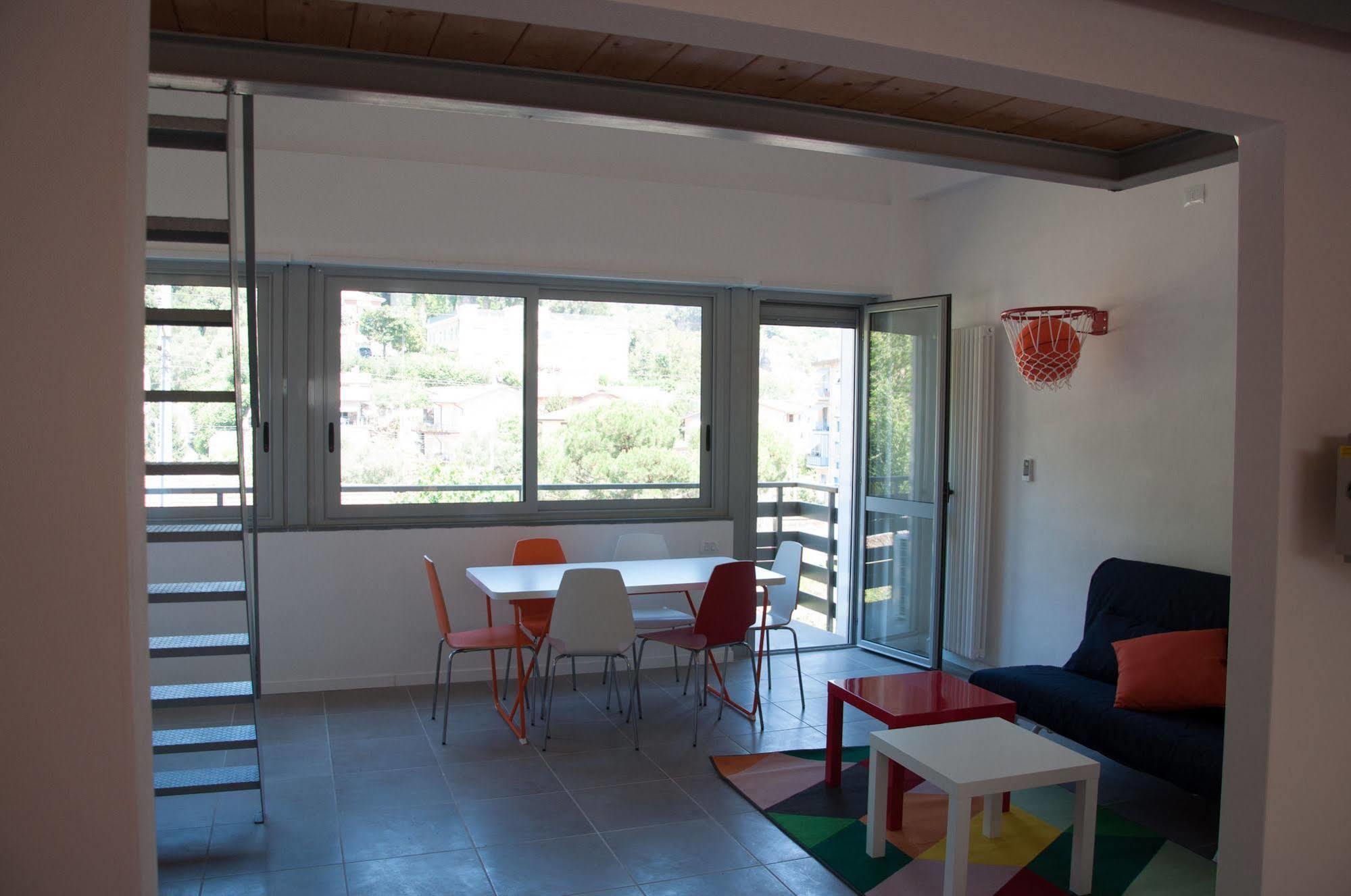 Levante Residence La Spezia Buitenkant foto